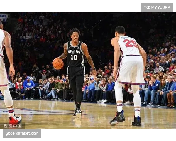 公牛主场113-111险胜76人 德罗赞末节表现锁定东部头名